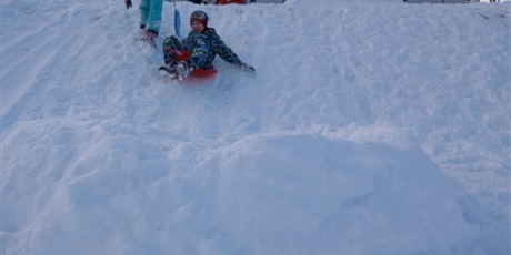 Powiększ grafikę: 0a-korzysta-z-zimowej-aury-669669.jpg