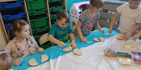 Akcja kanapka u najmłodszych