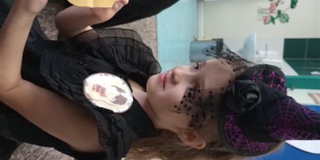 Powiększ grafikę: andrzejki-w-zerowkach-666058.jpg