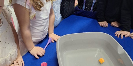 Powiększ grafikę: andrzejki-w-zerowkach-666066.jpg