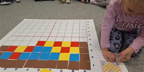 Powiększ grafikę: codeweek-0b-656068.jpg