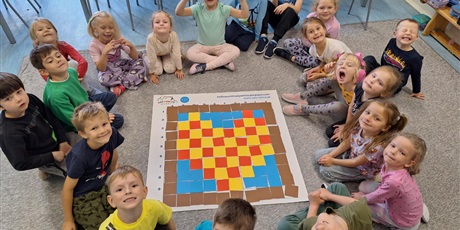 Powiększ grafikę: codeweek-0b-656070.jpg