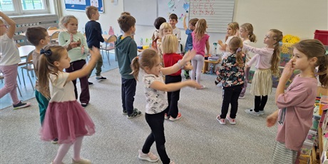 Powiększ grafikę: codeweek-0b-656075.jpg