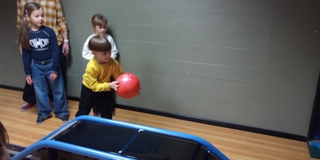 Powiększ grafikę: dzien-kobiet-w-grupie-0a-679244.jpg