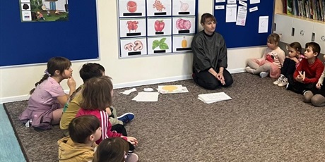 Powiększ grafikę: dzien-pizzy-w-grupie-0a-674009.jpg