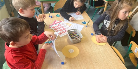 Powiększ grafikę: dzien-pizzy-w-grupie-0a-674013.jpg