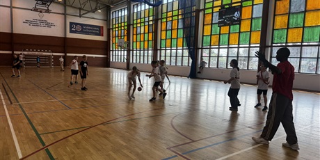 Powiększ grafikę: dzien-sportu-620619.jpg