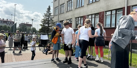 Powiększ grafikę: dzien-sportu-620628.jpg