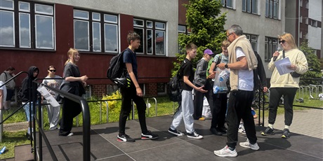 Powiększ grafikę: dzien-sportu-620642.jpg