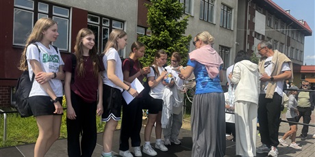 Powiększ grafikę: dzien-sportu-620657.jpg