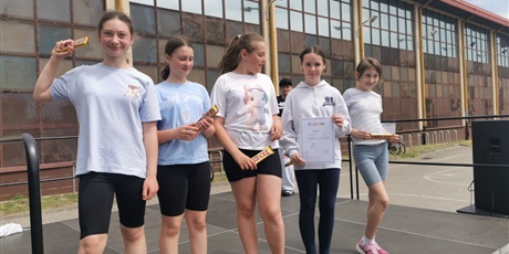 Powiększ grafikę: dzien-sportu-w-klasach-4-8-698364.jpg