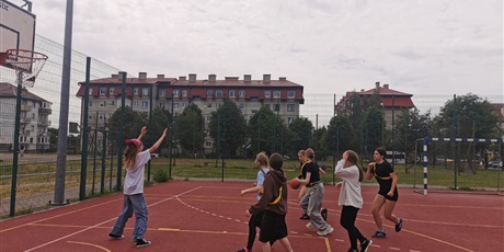 Powiększ grafikę: dzien-sportu-w-klasach-4-8-698375.jpg