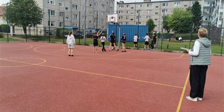 Powiększ grafikę: dzien-sportu-w-klasach-4-8-698376.jpg