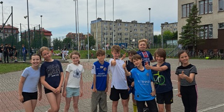Powiększ grafikę: dzien-sportu-w-klasach-4-8-698396.jpg