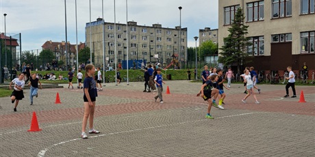 Powiększ grafikę: dzien-sportu-w-klasach-4-8-698398.jpg