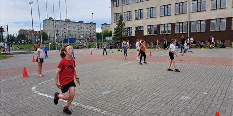 Powiększ grafikę: dzien-sportu-w-klasach-4-8-698402.jpg