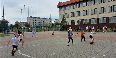 Powiększ grafikę: dzien-sportu-w-klasach-4-8-698416.jpg