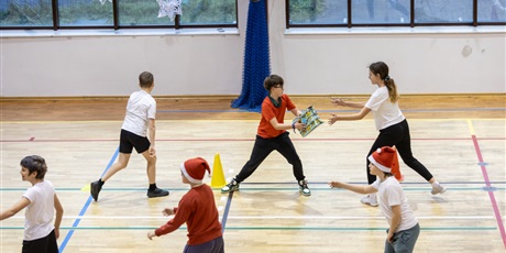 Powiększ grafikę: festyn-mikolajkowy-2025-663904.jpg