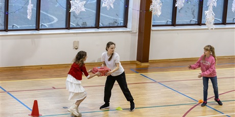 Powiększ grafikę: festyn-mikolajkowy-2025-663910.jpg