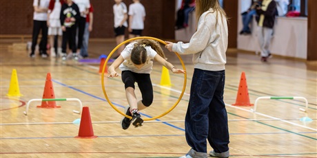 Powiększ grafikę: festyn-mikolajkowy-2025-663924.jpg