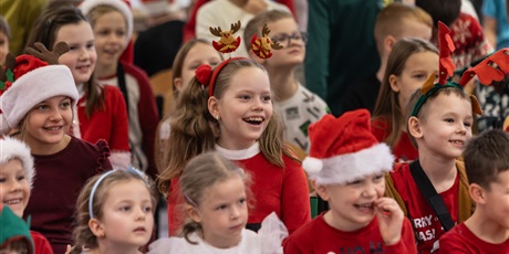 Powiększ grafikę: festyn-mikolajkowy-2025-663964.jpg