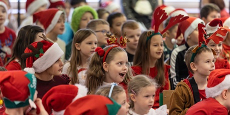 Powiększ grafikę: festyn-mikolajkowy-2025-663974.jpg