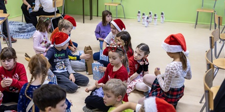 Powiększ grafikę: festyn-mikolajkowy-2025-663992.jpg