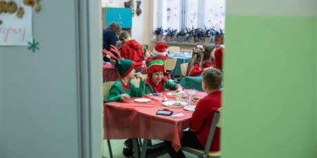 Powiększ grafikę: festyn-mikolajkowy-2025-664050.jpg