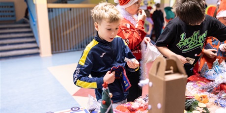 Powiększ grafikę: festyn-mikolajkowy-2025-664092.jpg