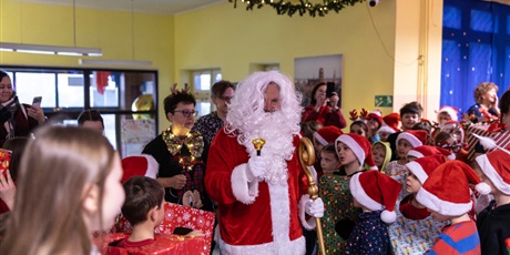 Powiększ grafikę: festyn-mikolajkowy-2025-664106.jpg