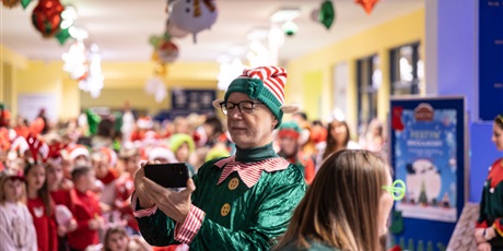 Powiększ grafikę: festyn-mikolajkowy-2025-664124.jpg