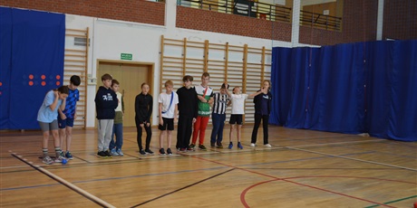 Powiększ grafikę: i-miedzyszkolny-turniej-bocci-sportowe-emocje-i-integracja-648330.jpg