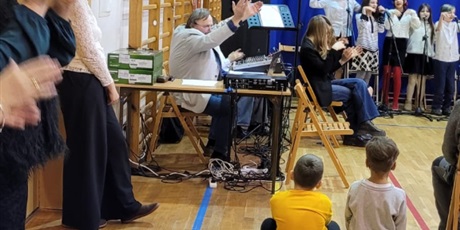 Powiększ grafikę: jaselka-morskie-30-lat-pod-zaglami-dobra-669118.jpg