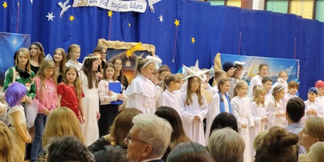 Powiększ grafikę: jaselka-morskie-30-lat-pod-zaglami-dobra-669120.jpg