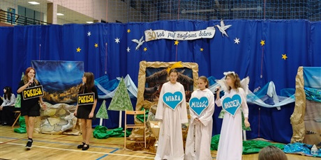 Powiększ grafikę: jaselka-morskie-30-lat-pod-zaglami-dobra-669121.jpg