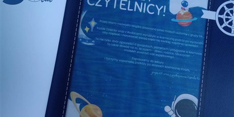 Powiększ grafikę: kosmiczny-sukces-grupy-0a-za-nami-innowacja-pedagogiczna-male-gwiazdy-pisza-ksiazke-708825.jpg