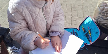 Powiększ grafikę: male-lupy-wielkie-odkrycia-zerowka-na-tropie-wiosny-682650.jpg