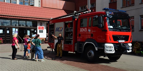 Powiększ grafikę: najlepsza-zabawa-swiata-711782.jpg