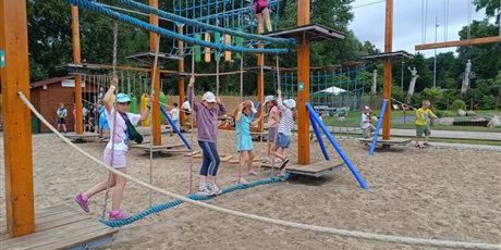 Powiększ grafikę: polkolonie-letnie-w-naszej-szkole-634336.jpg