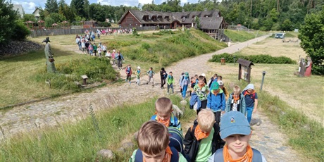 Powiększ grafikę: polkolonie-letnie-w-naszej-szkole-634413.jpg