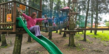 Powiększ grafikę: polkolonie-letnie-w-naszej-szkole-708719.jpg
