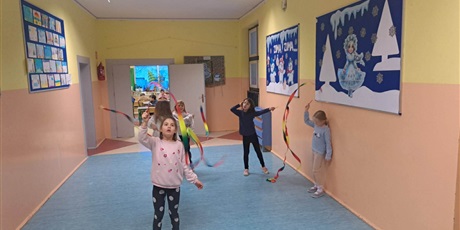 Powiększ grafikę: polkolonie-zimowe-w-naszej-szkole-672317.jpg