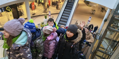 Powiększ grafikę: polkolonie-zimowe-w-naszej-szkole-672328.jpg