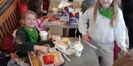 Powiększ grafikę: polkolonie-zimowe-w-naszej-szkole-672366.jpg