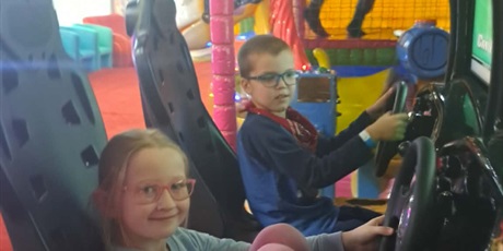 Powiększ grafikę: polkolonie-zimowe-w-naszej-szkole-672368.jpg