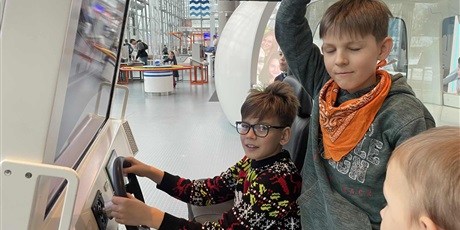 Powiększ grafikę: polkolonie-zimowe-w-naszej-szkole-672378.jpg