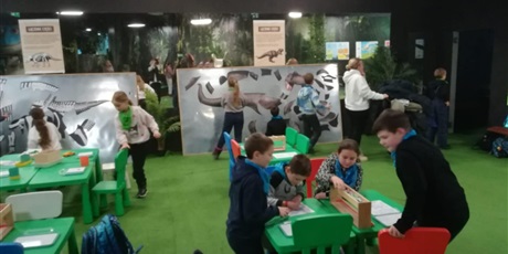 Powiększ grafikę: polkolonie-zimowe-w-naszej-szkole-672389.jpg