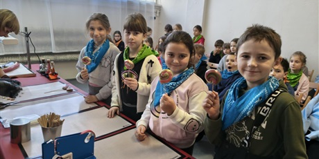 Powiększ grafikę: polkolonie-zimowe-w-naszej-szkole-672415.jpg