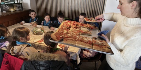 Powiększ grafikę: polkolonie-zimowe-w-naszej-szkole-672421.jpg