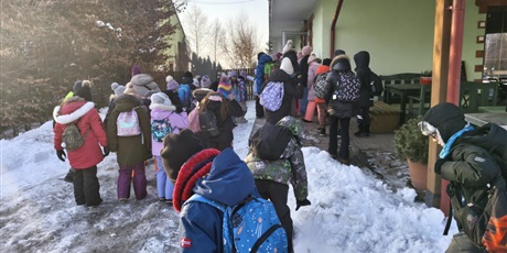 Powiększ grafikę: polkolonie-zimowe-w-naszej-szkole-672434.jpg